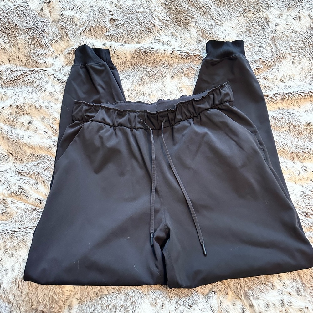 Lululemon High Rise Stretch Joggers